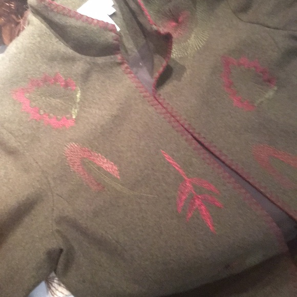 Wool pant suit - Picture 6 of 6